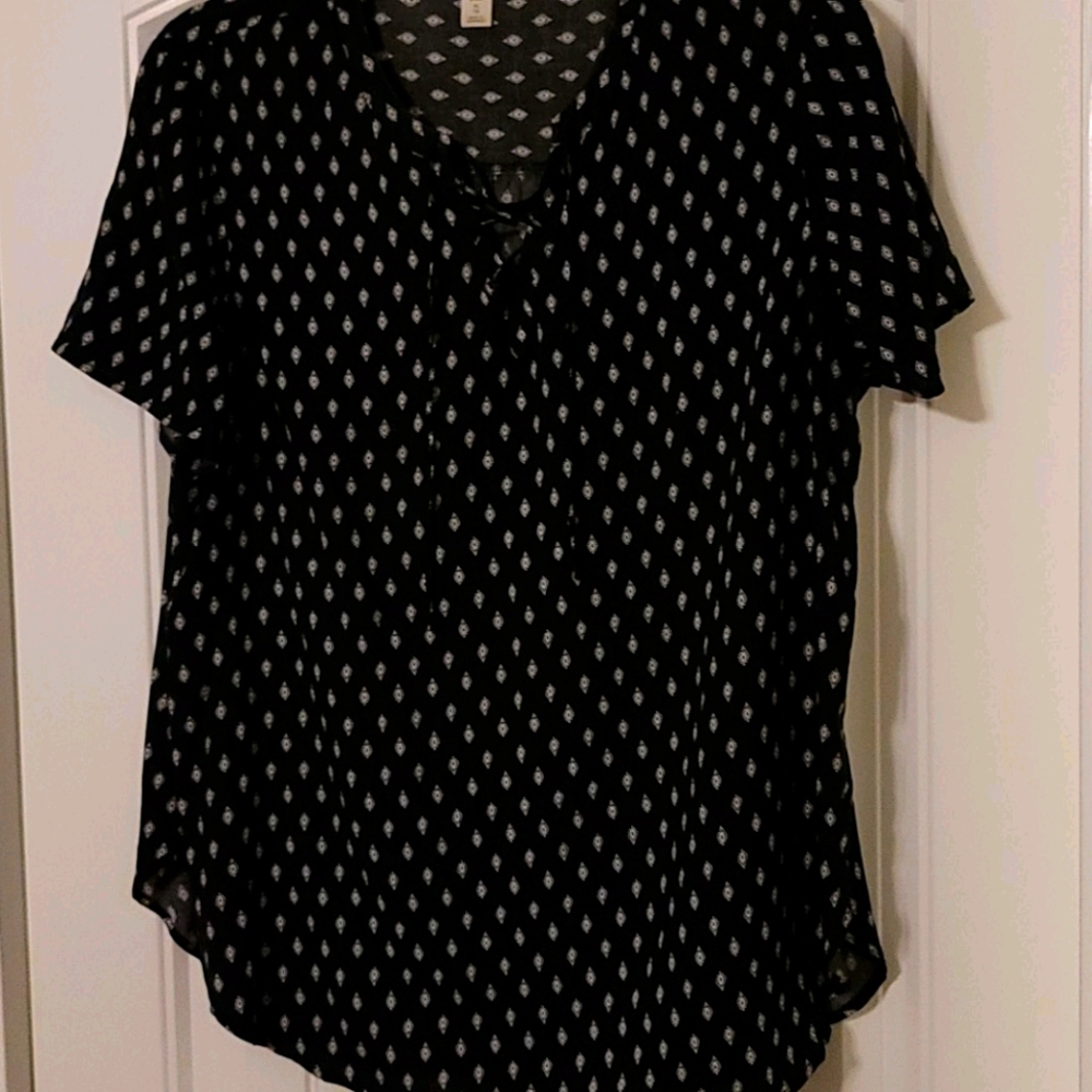 Black blousr
